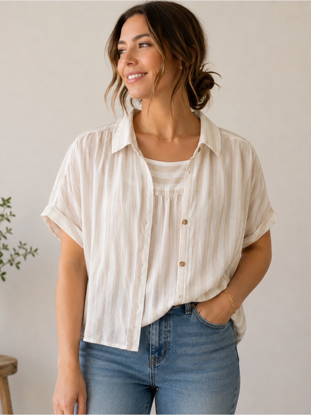 beachlunchlounge Cream and White Button Top